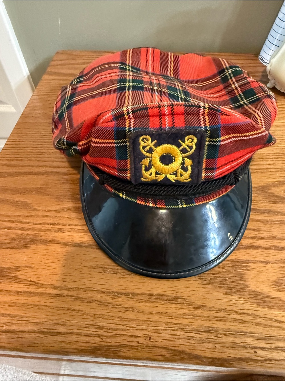 Vintage Cap & Garment Unisex Plaid Hat Embroidered Black Patent Bill Size 7 1/2
